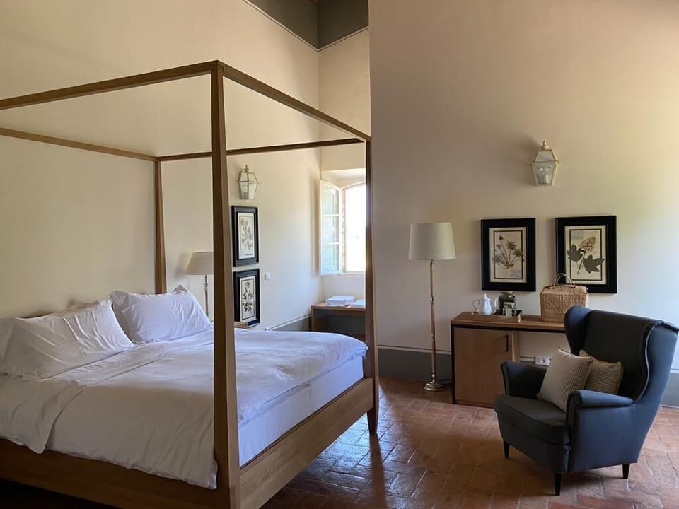 Superior Suite | Bed sheets