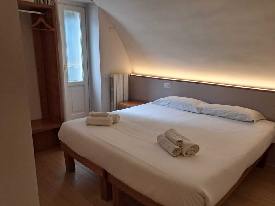 Standard Double Room | Blackout drapes, soundproofing, free WiFi, bed sheets