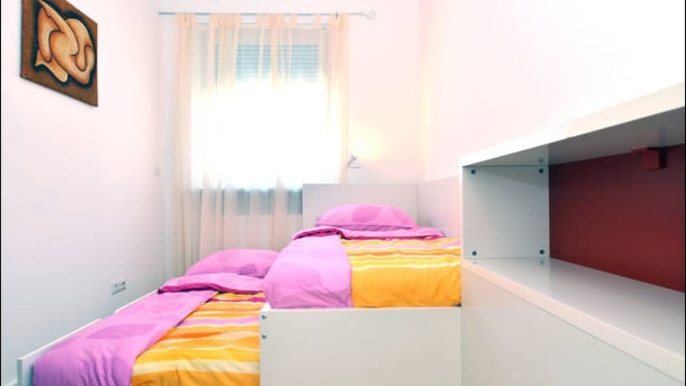 2 bedrooms, premium bedding, pillowtop beds, in-room safe