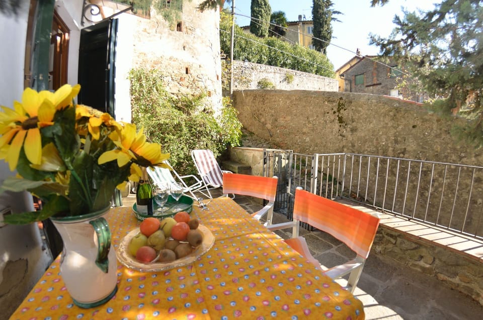 Balcony / Terrace / Patio, Main Entrance, Outdoor