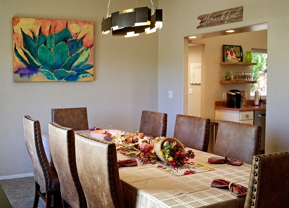 Dining room seats 8-10