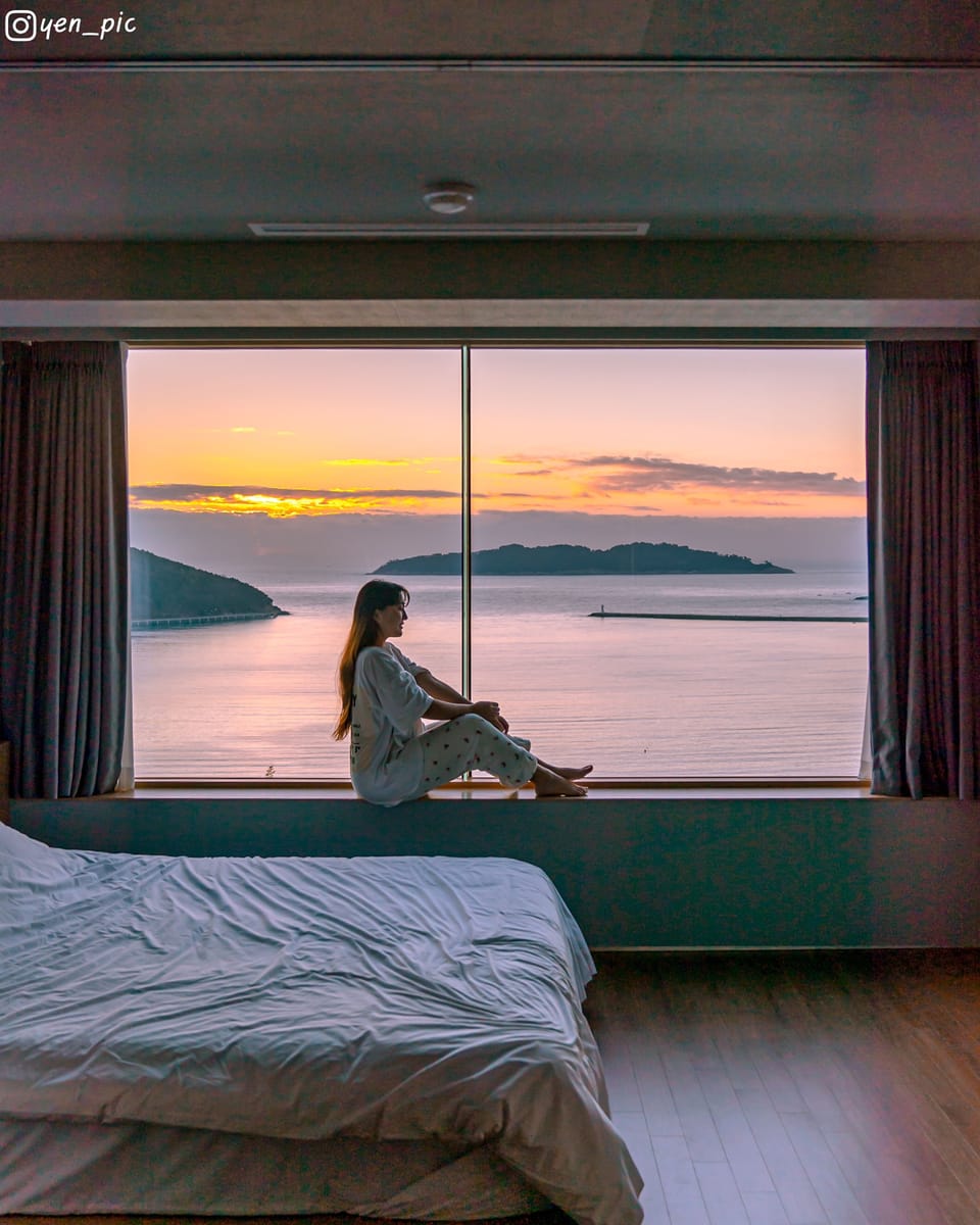 VIP Room | Desk, blackout drapes, rollaway beds, free WiFi