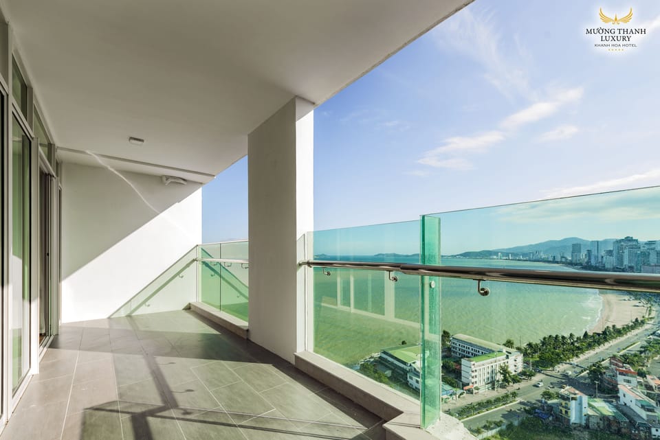 Executive Suite | Balcony