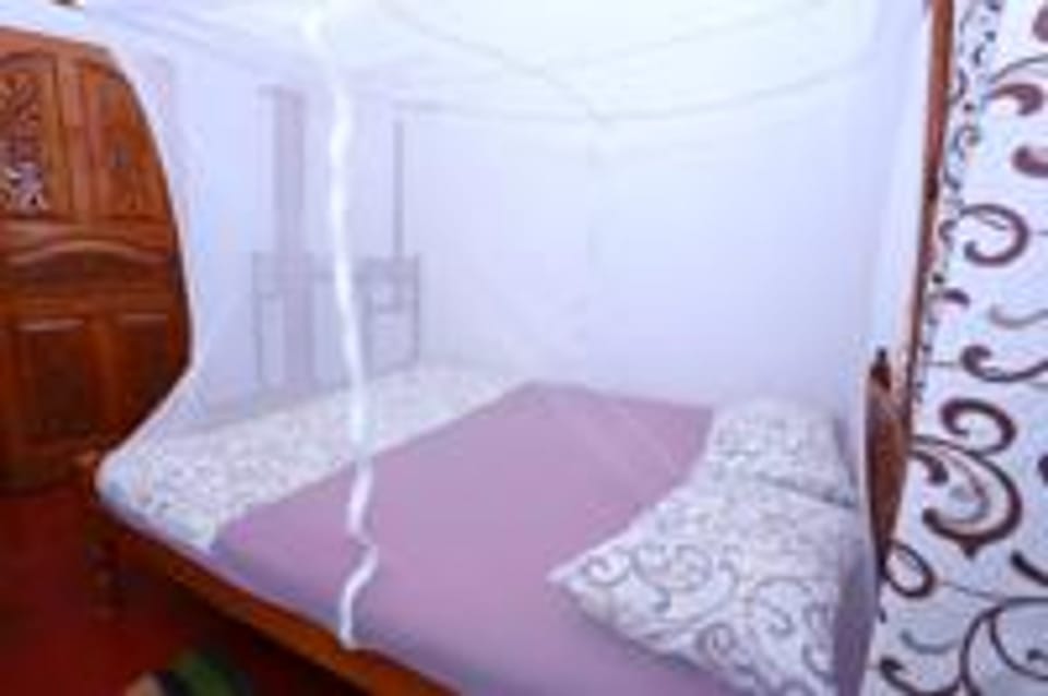 In-room safe, rollaway beds, free WiFi