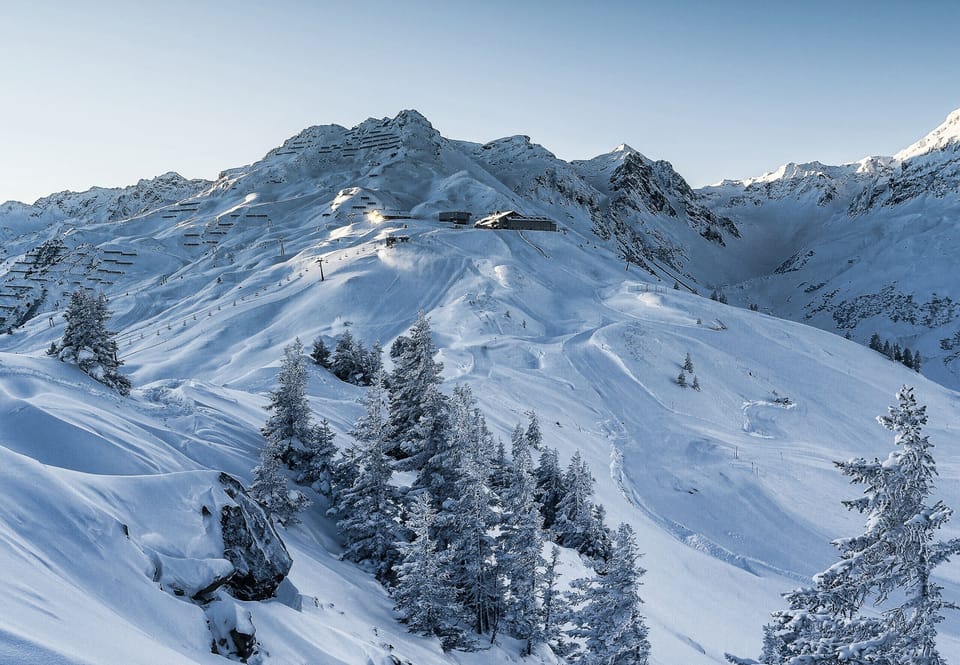 Snow and ski sports