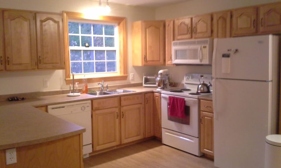 kitchen 24 Pine Haven