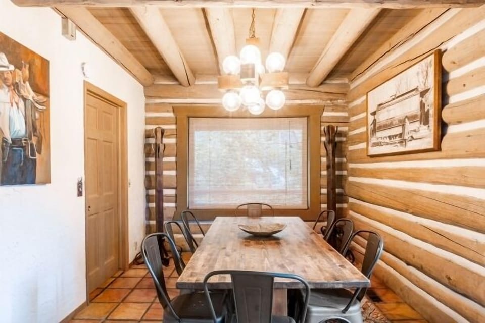Dining area next to kitchen