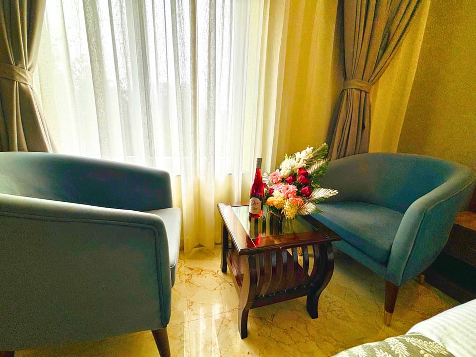 Super Deluxe  | Blackout drapes, iron/ironing board, WiFi (free), bed sheets