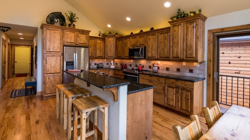 fully equipped kitchen
