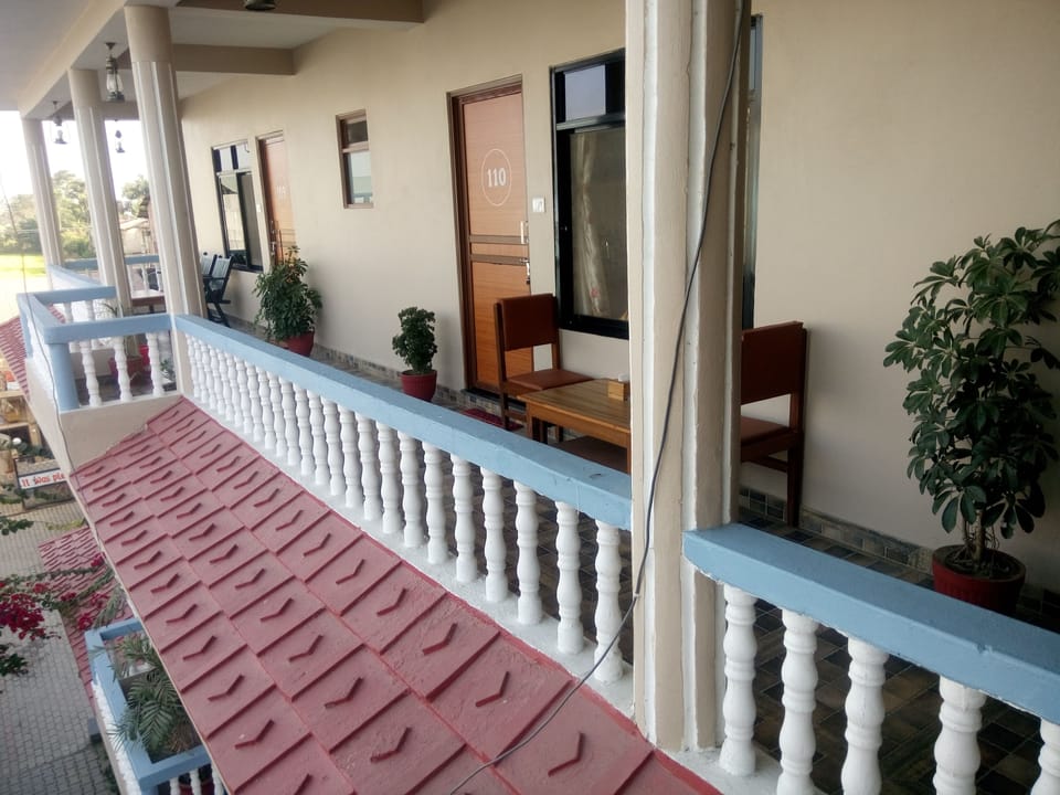 Deluxe Suite | Balcony
