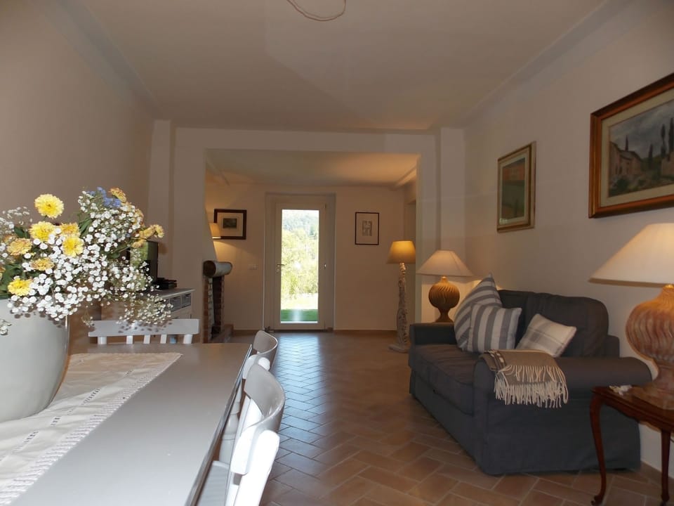 Villa, 3 Bedrooms | Living area | TV