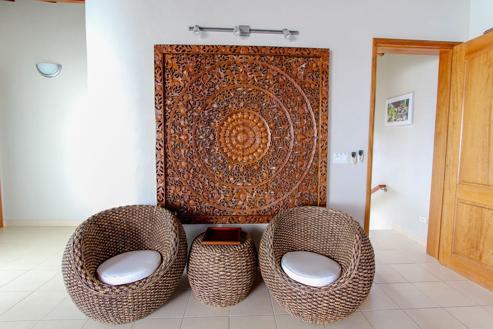 .Beautiful teak wall accent