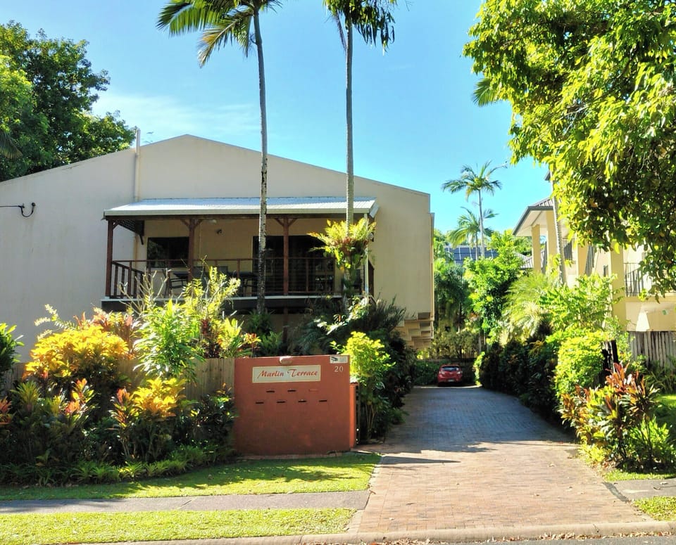 Front entrance 