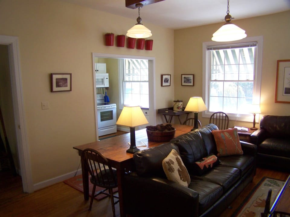Living Room (1)