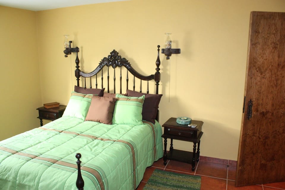 Quarto- rés do chão