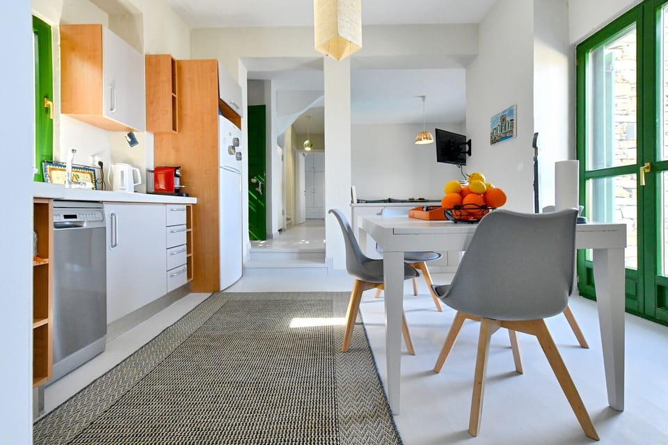 Kitchen and dining area