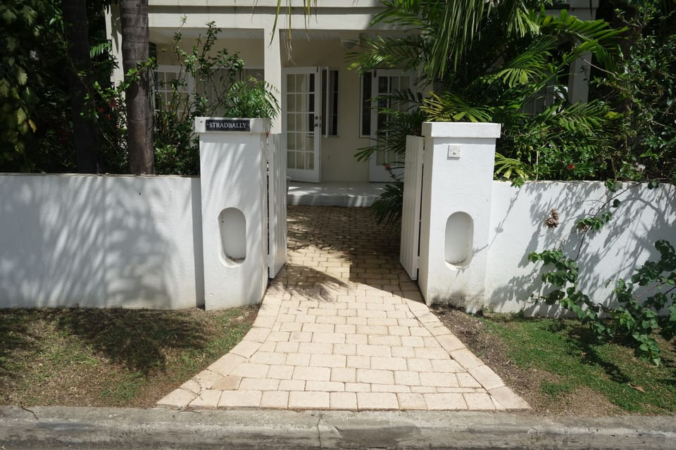 welcome to Stradbally Villa