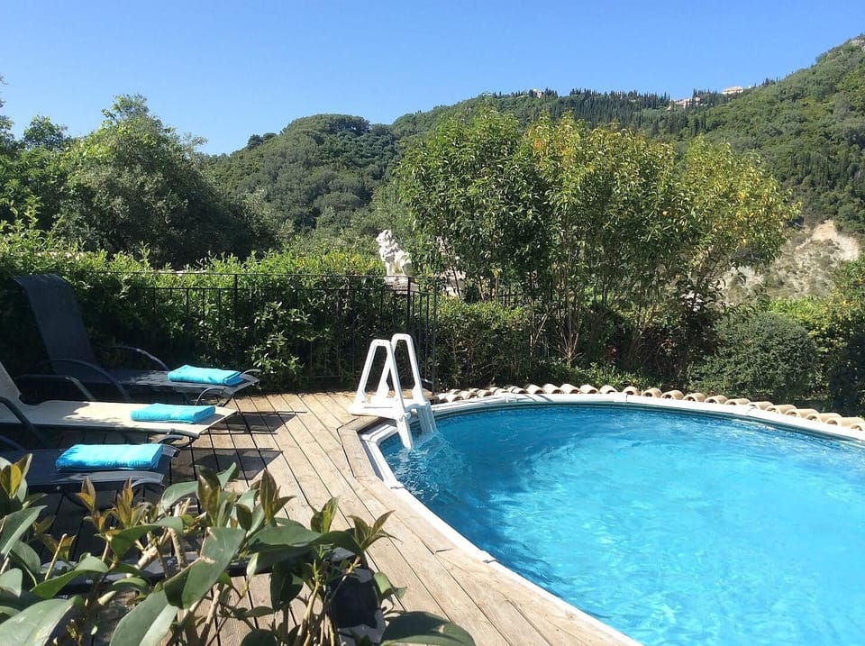Pool Towels Provided