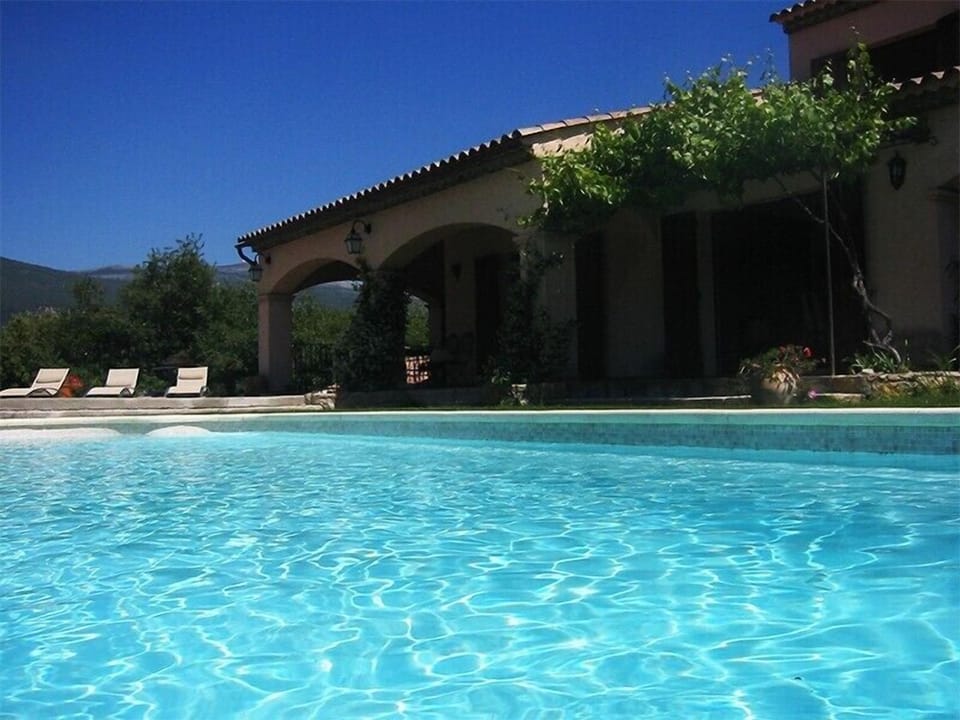 Your sweeming pool