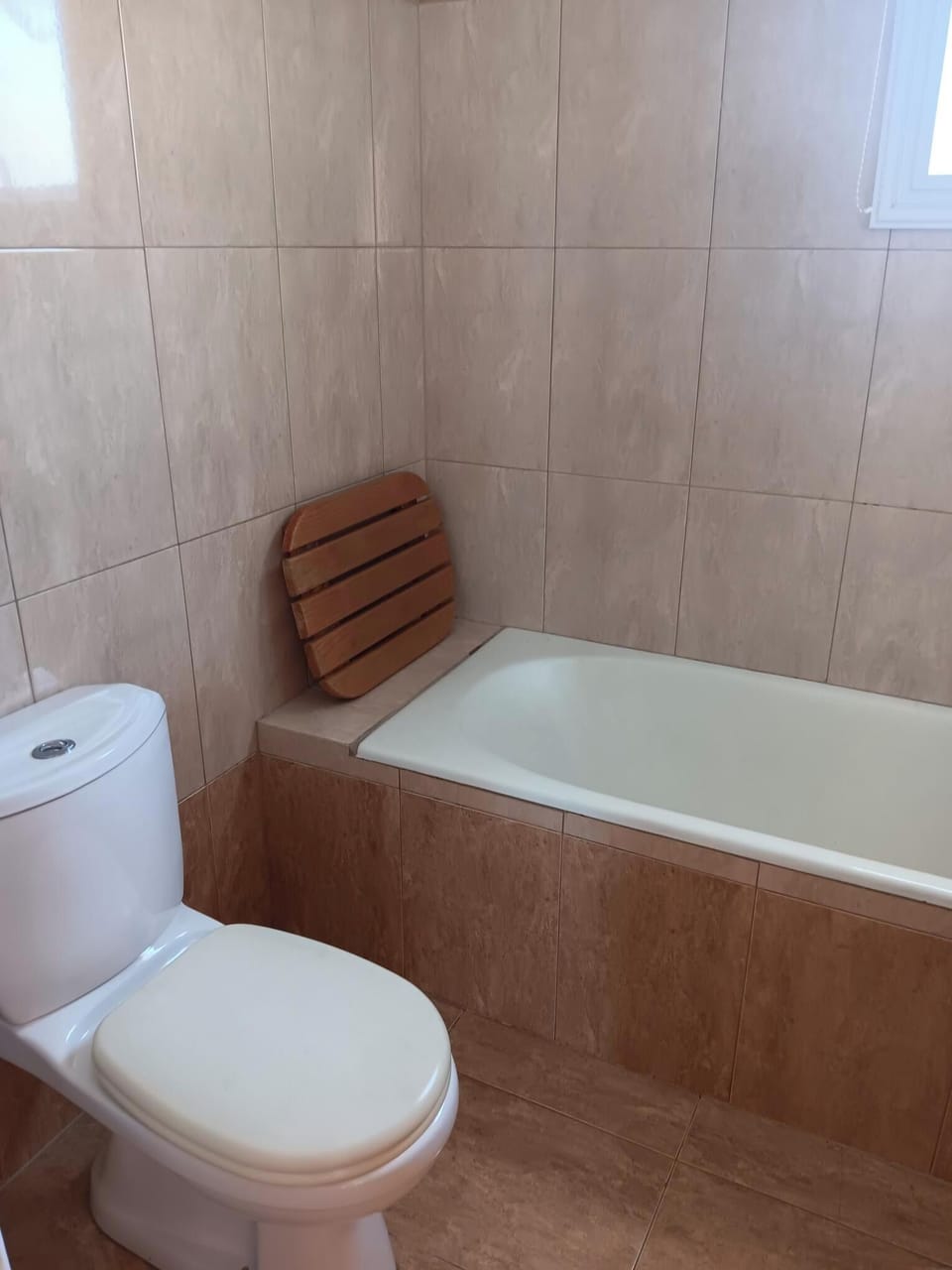 Main bathroom
