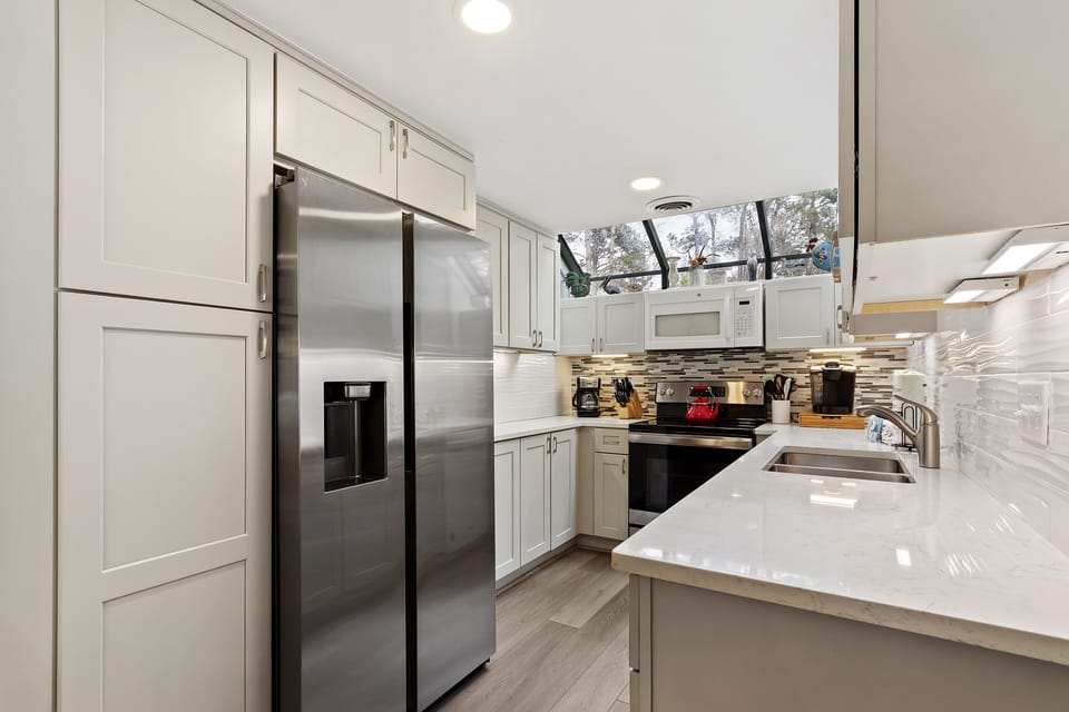 Fully equipped kitchen