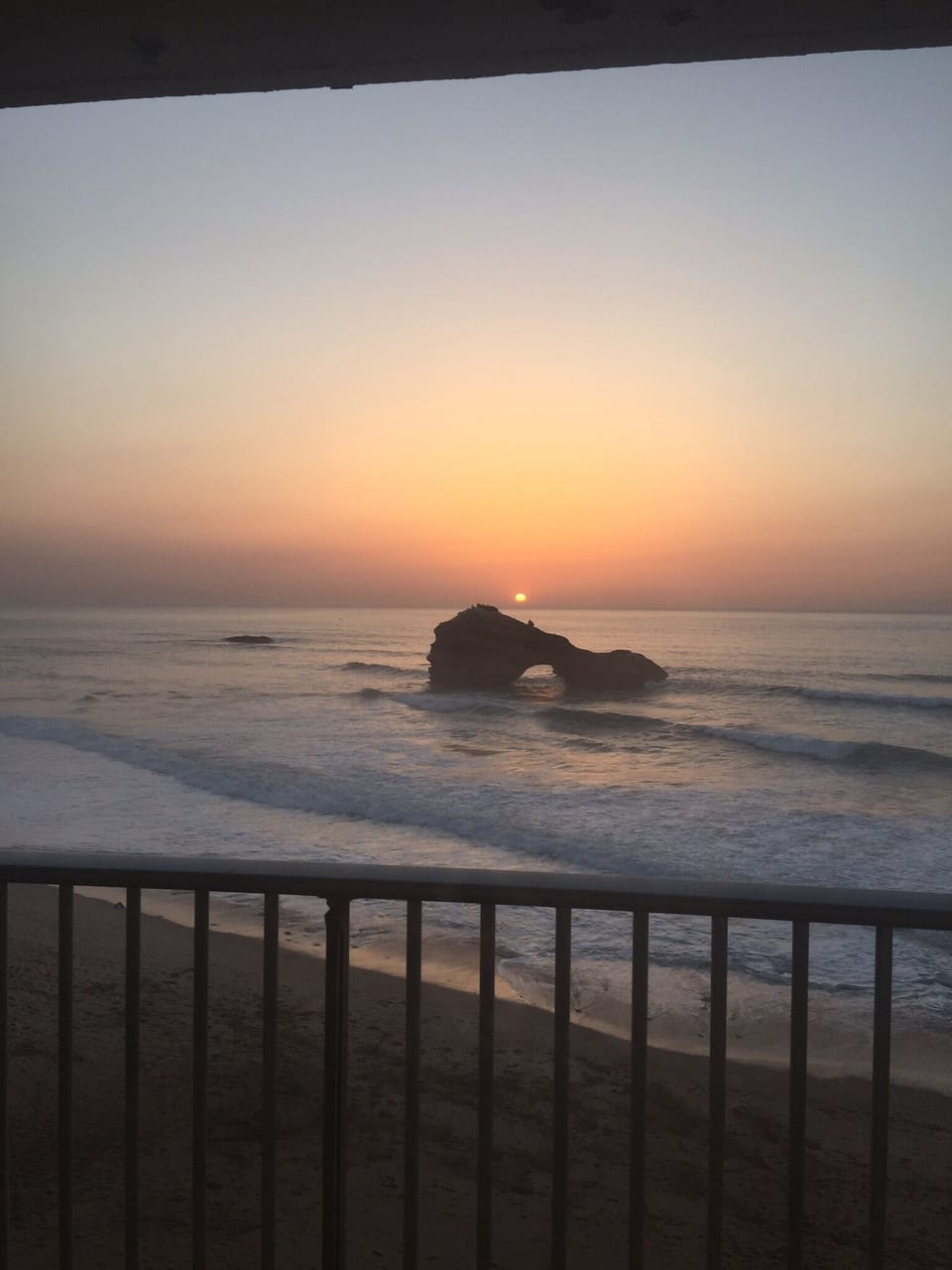 'The sun set 