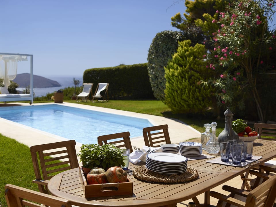 Dining by the pool.