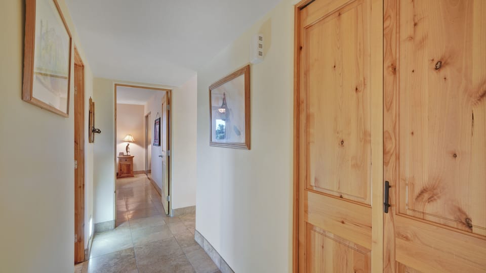 Hall Entry into Bedroom 3 