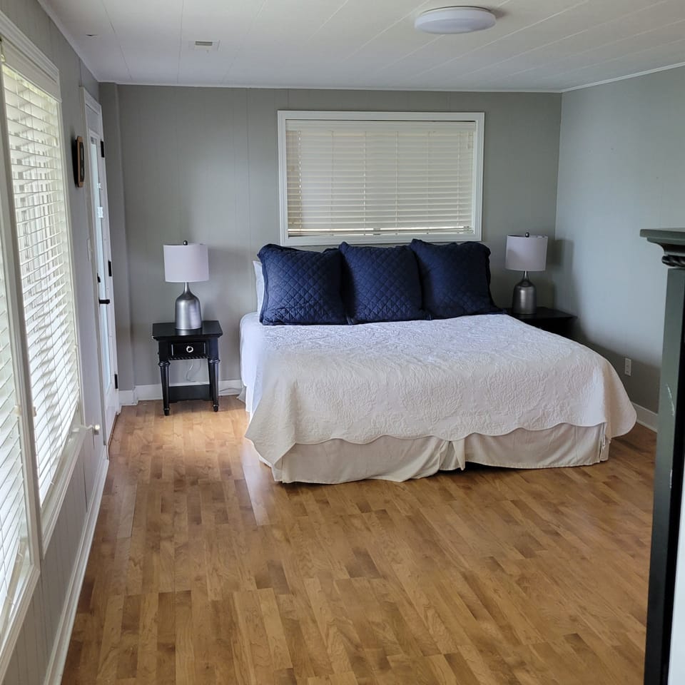 lower level master bedroom, huge!  just a few steps from the dock!