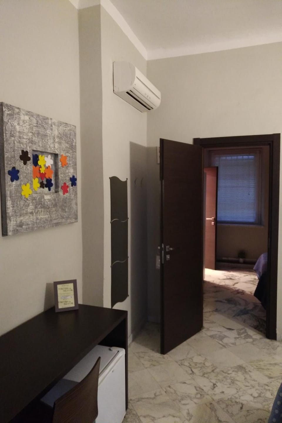 In-room safe, desk, soundproofing, WiFi (free)