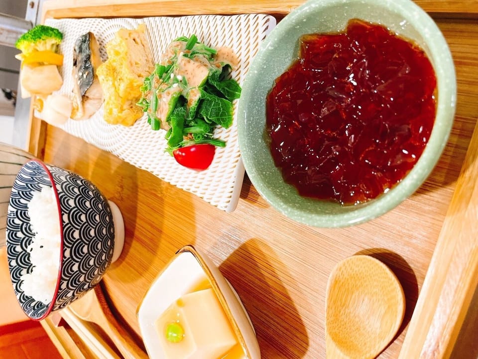 Taiwanese breakfast for a fee on weekends