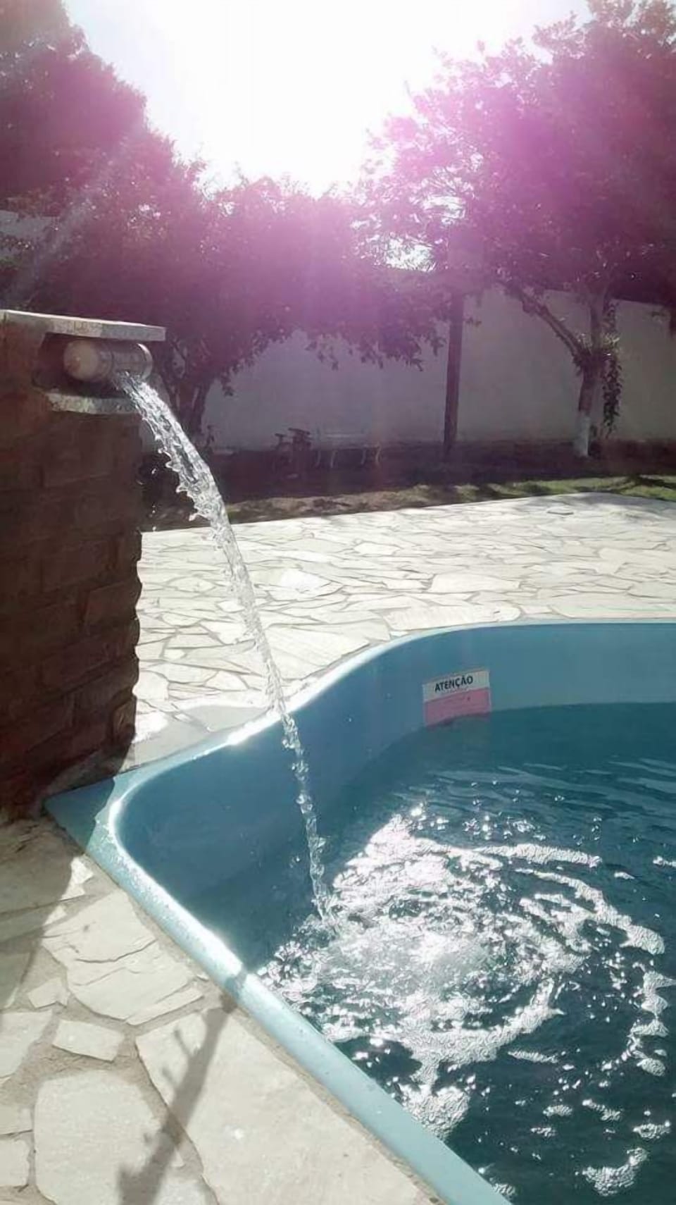 10 outdoor pools