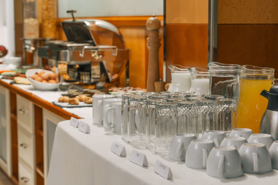 Daily buffet breakfast (EUR 3 per person)