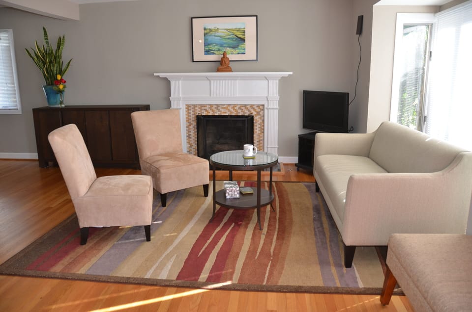 Bright and open living room, furnished with new and stylish furniture