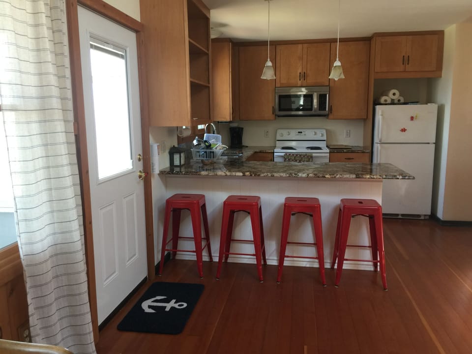 kitchen with granite countertops