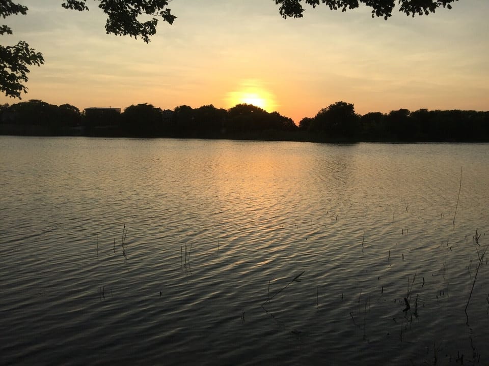 Just 55 steps to the pond where you can enjoy beautiful sunsets!