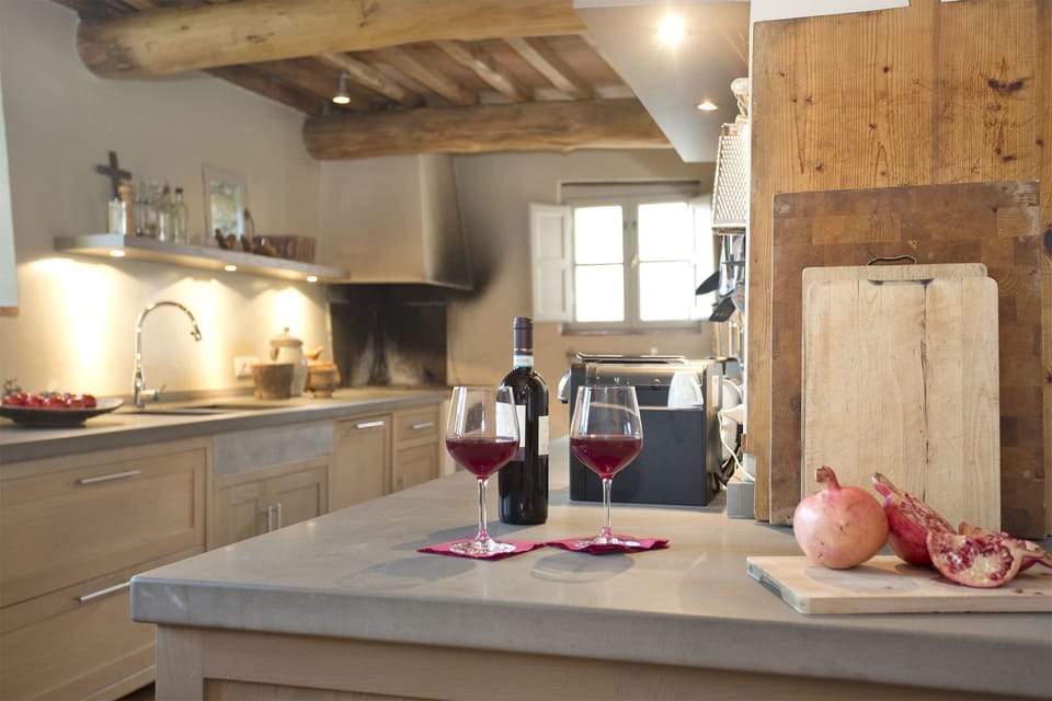 Common Room, Kitchen