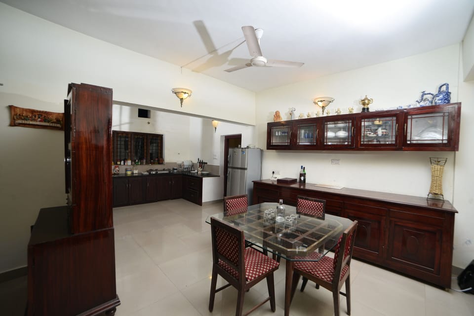 Kitchen/Kitchenette