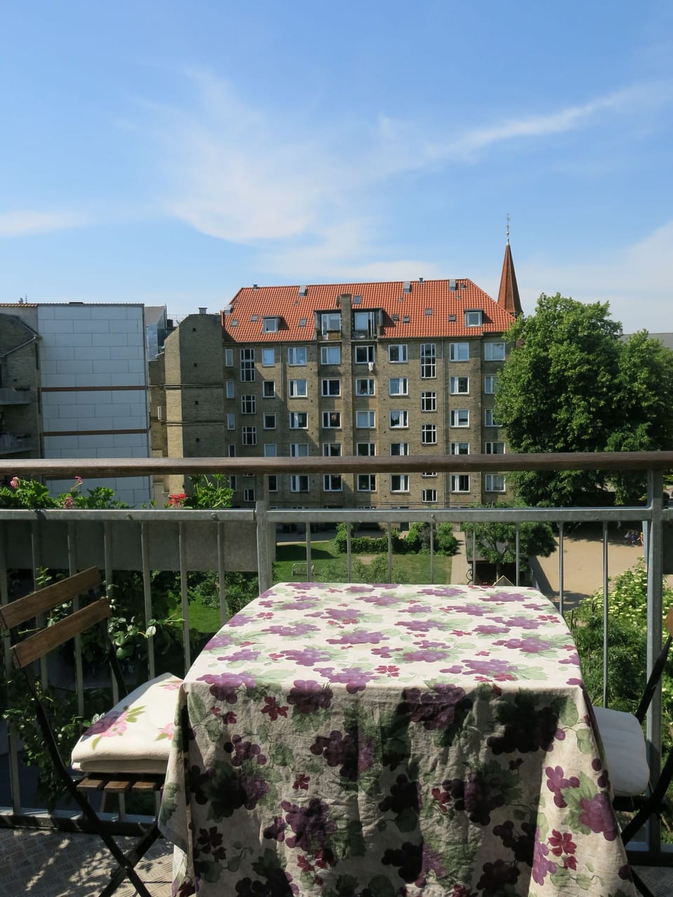 Balcony / Terrace / Patio, Building Exterior, Outdoor