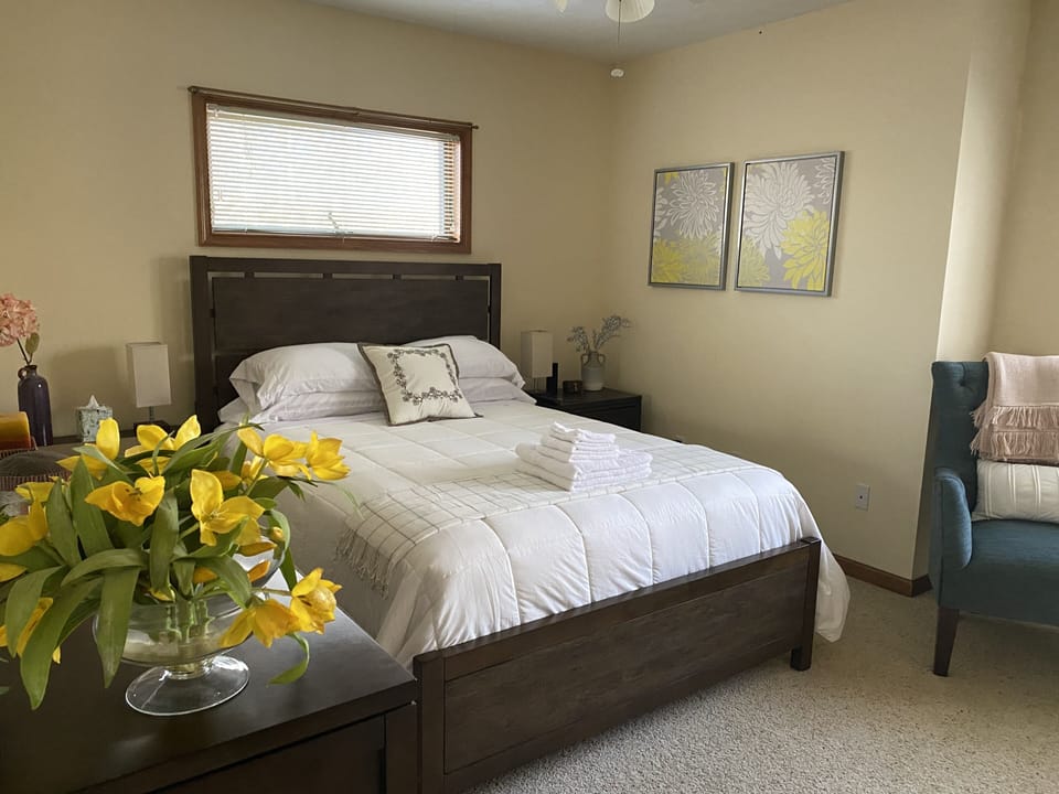 3rd bedroom - 2nd floor Queen bed. 