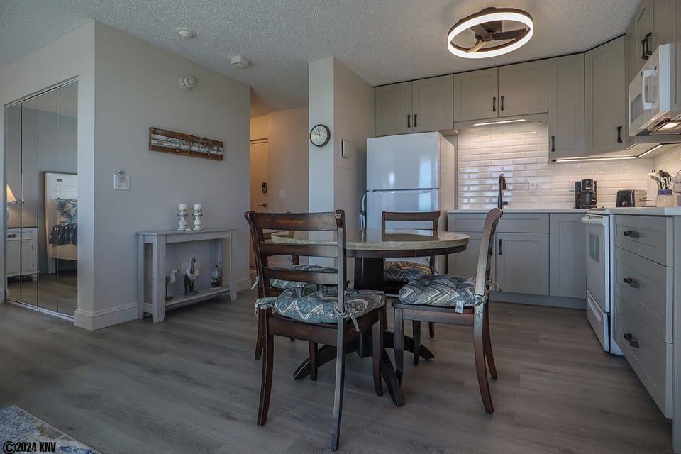Newly remodeled, lovely and comfortable Estero Beach And Tennis Club 202C