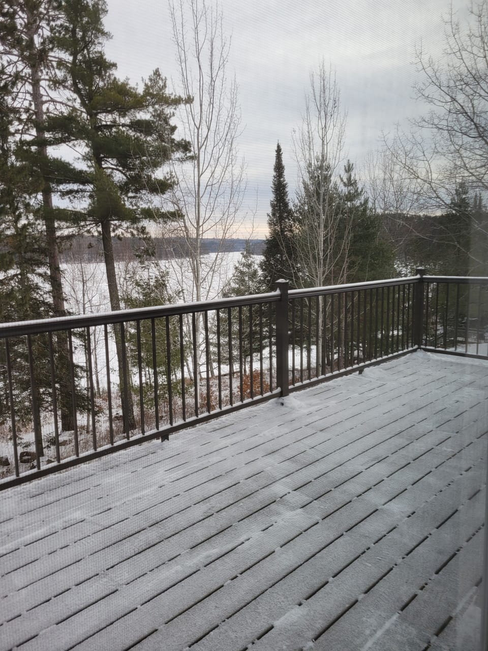 New maintenance free deck off of breakfast nook 