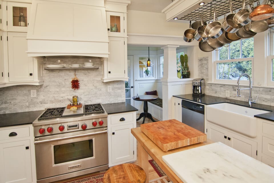Beautiful gourmet kitchen! High-end Wolf range, dishwasher, Subzero frig!
