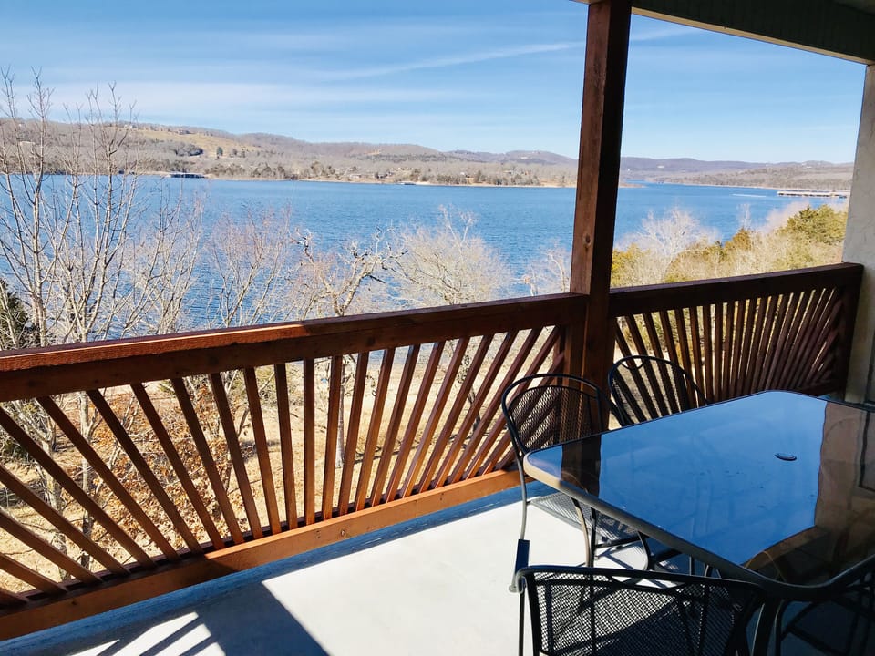 A perfect view of Table Rock Lake