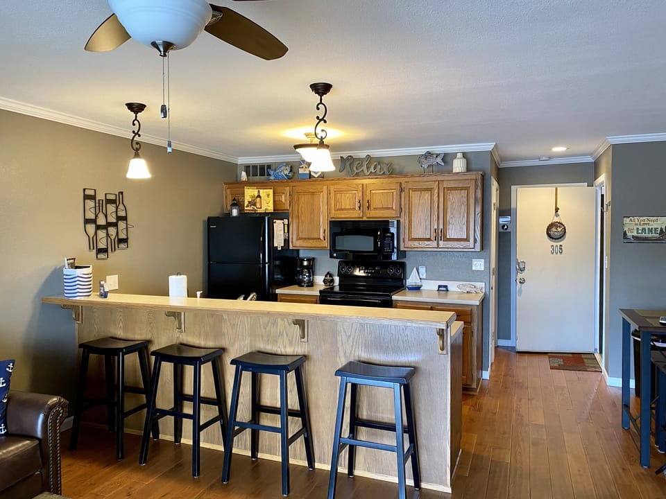 Fully Stocked Kitchen & Dining