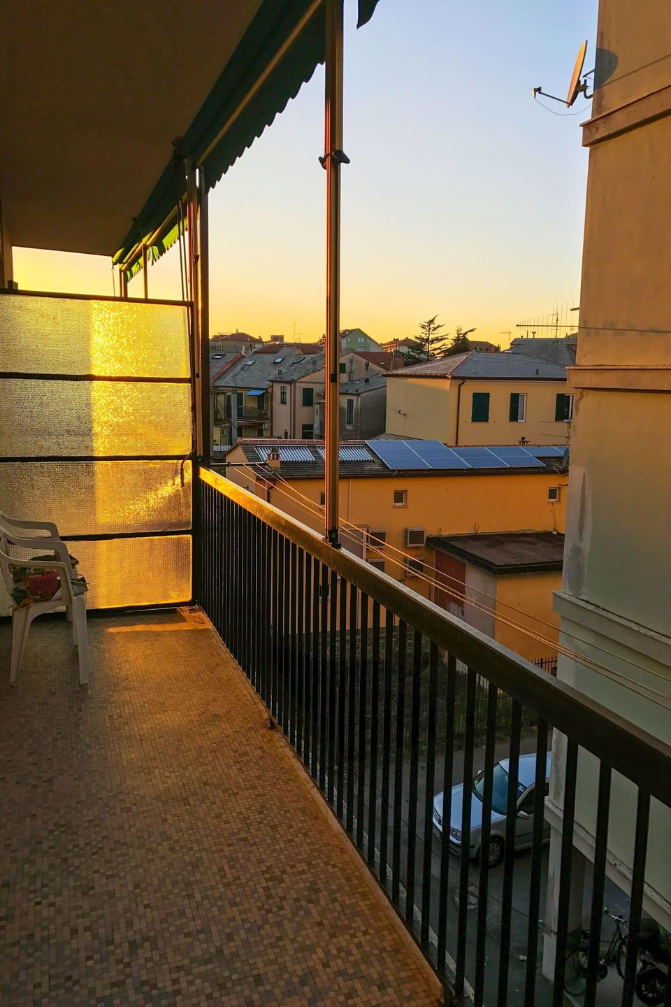 Balcony / Terrace / Patio