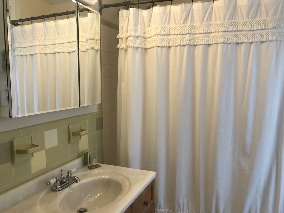 Upstairs bathroom