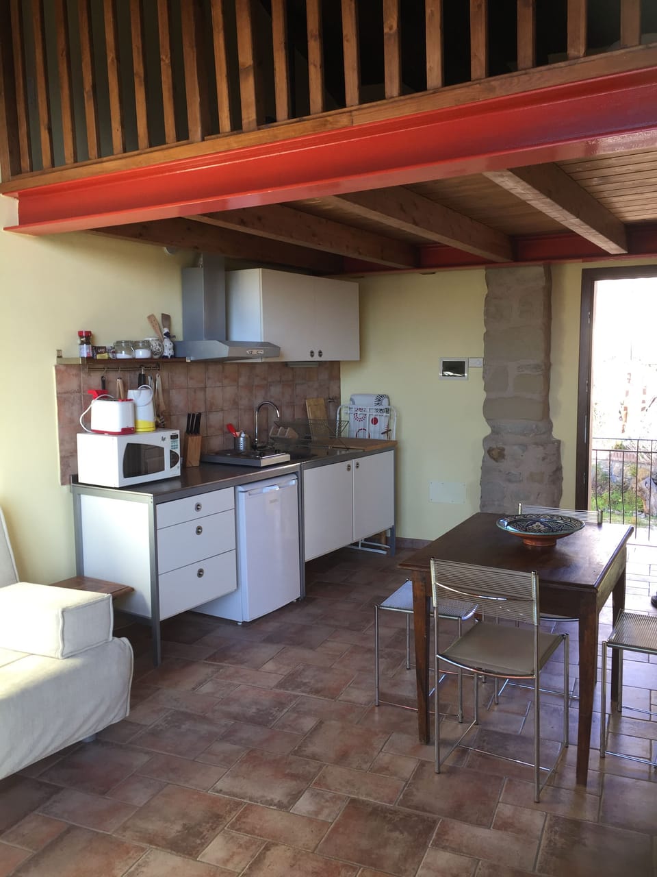 kitchenette

