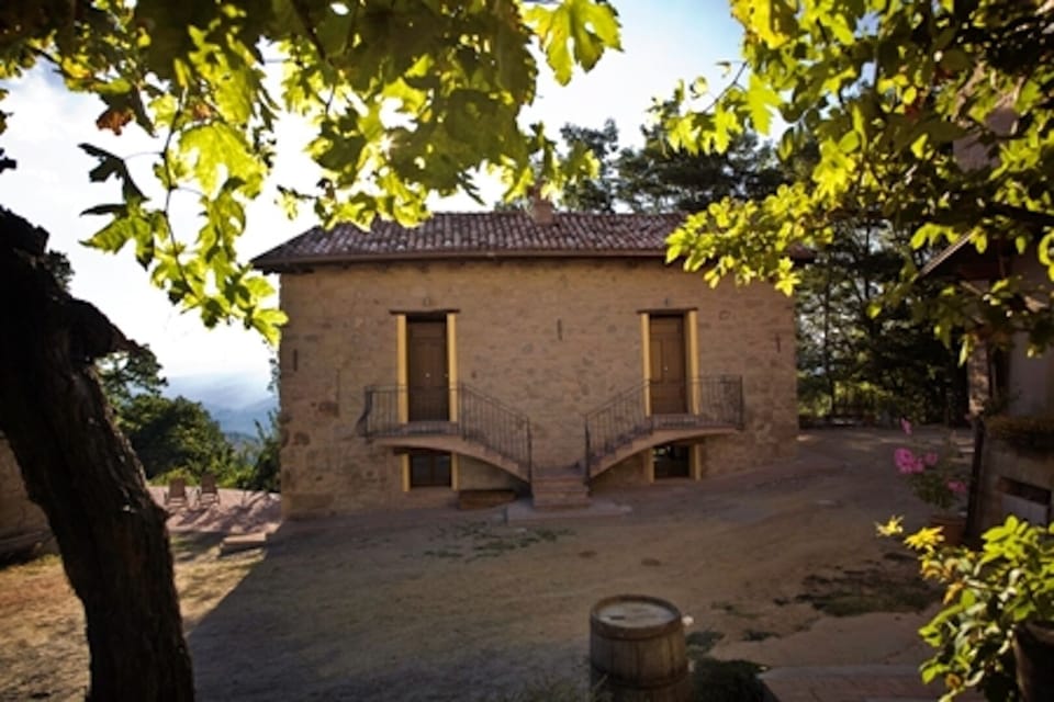 6Stanco barn, Giacomina on the left hand side, Giuseppna on the right