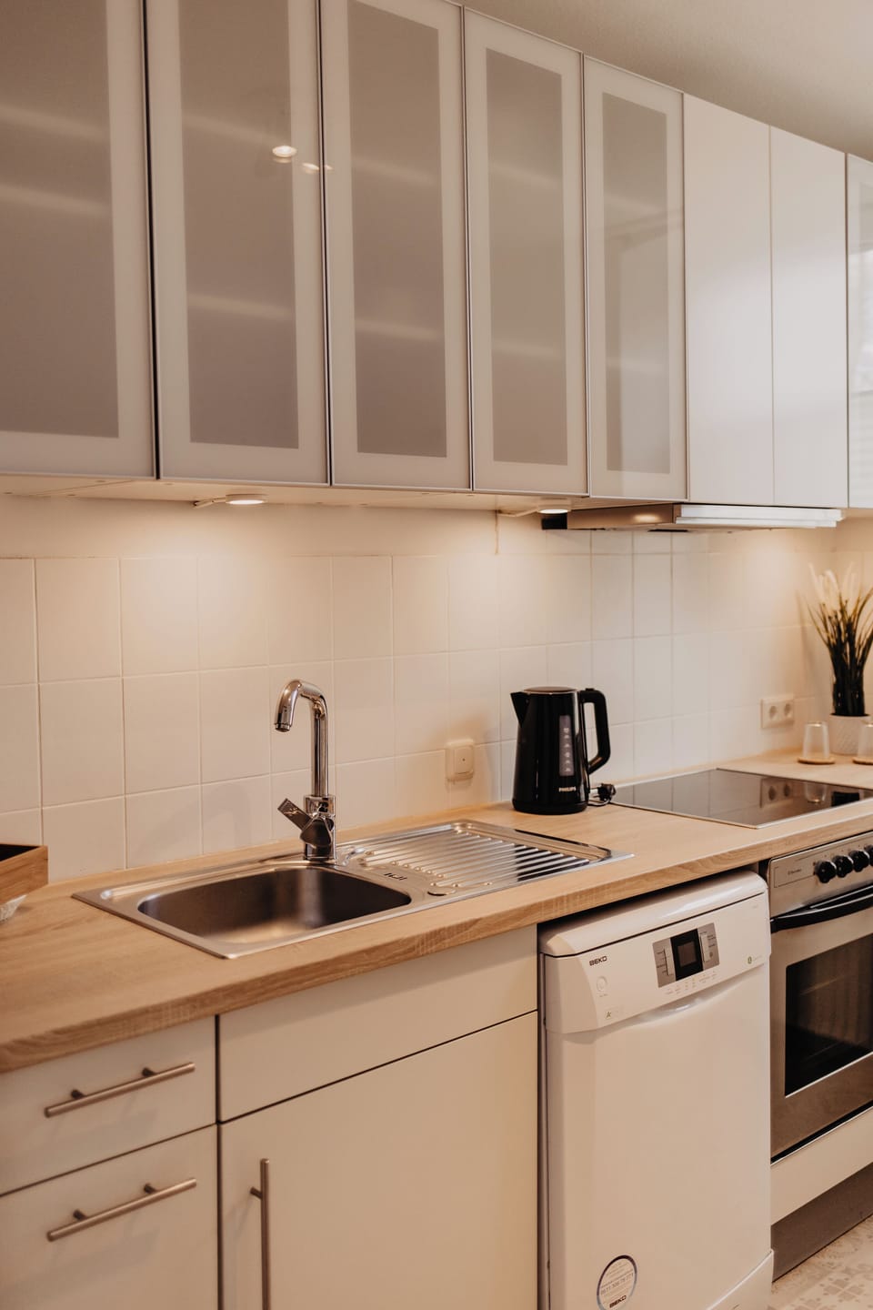Comfort Single Room | Private kitchen | Coffee/tea maker, electric kettle